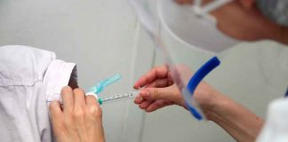Projeto que proíbe obrigatoriedade da vacina contra a Covid-19 avança no Senado