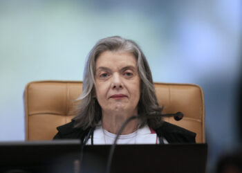 ADI 7709: Ministra Cármen Lúcia muda placar e favorece servidores
