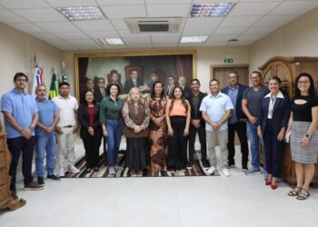Delegação do Governo do Amapá visita TRT-8 em preparação para a COP30