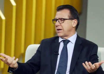 DIREITOS TRABALHISTAS: “Vai chegar o fim da 6×1”, mas “os trabalhadores precisam continuar o processo de mobilização”, diz ministro do Trabalho