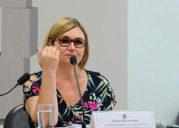 Congresso virou balcão de negócios e sindicatos precisam se capacitar, diz presidente do Diap