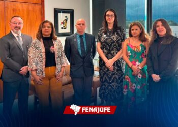 REESTRUTURAÇÃO DA CARREIRA: À Fenajufe, DG do STF confirma cronograma de trabalho e apresentação de minuta em junho