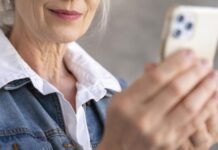 INCLUSÃO DIGITAL: Deputado propõe criação de programa de inclusão digital para idosos