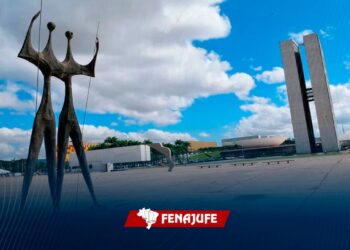 SERVIÇO PÚBLICO: Fenajufe encaminha contribuições à comissão técnica que elabora proposta para combater supersalários