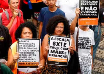 Mês da Mulher: fim da escala 6×1 é estratégico para enfrentar a sobrecarga feminina