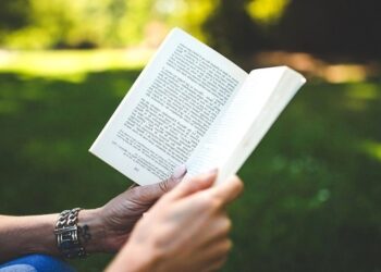 Dia Mundial do Livro: Governo quer elevar a 55% o índice de leitores no país até 2035