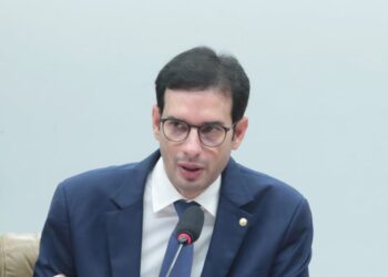 Deputado Leo Prates será o relator das propostas que acabam com a escala 6×1