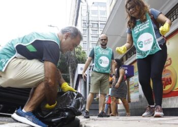 Sindicalizadas do Sindjuf-PA/AP participam do projeto “Belém Cheirosa”, que une limpeza urbana e intervenção artística na capital