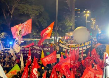 Governo afirma que fim da escala 6×1 é prioridade e cabe ao Senado votação da PEC