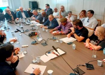 Regulamentação da negociação coletiva no setor público: Centrais buscam consenso para votar PL 1893/26 antes de recesso parlamentar