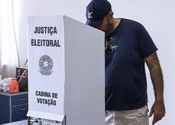 A Justiça Eleitoral quer ouvir você sobre sua experiência nas Eleições 2026